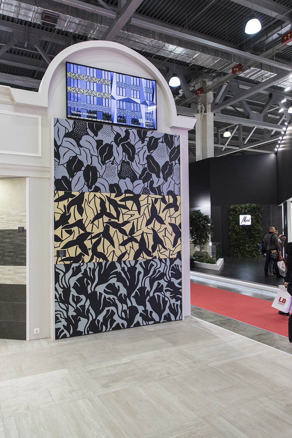 Интервью с представителем Kerama Marazzi на Batimat 2018.